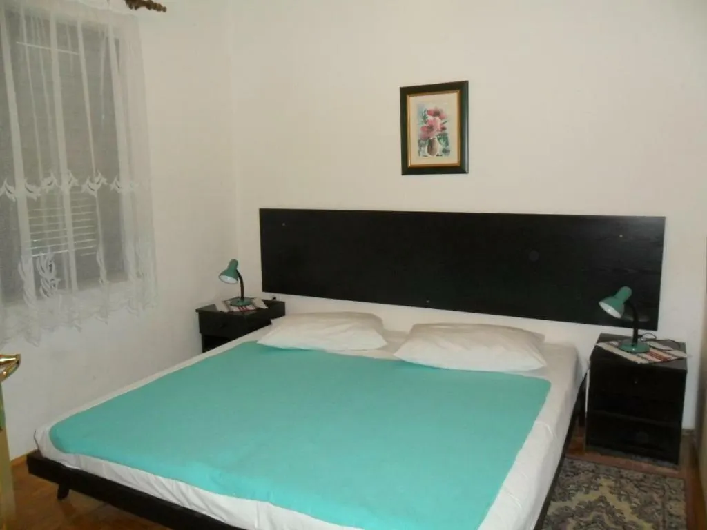 Apartment Apartmani Seebacher Krk Island