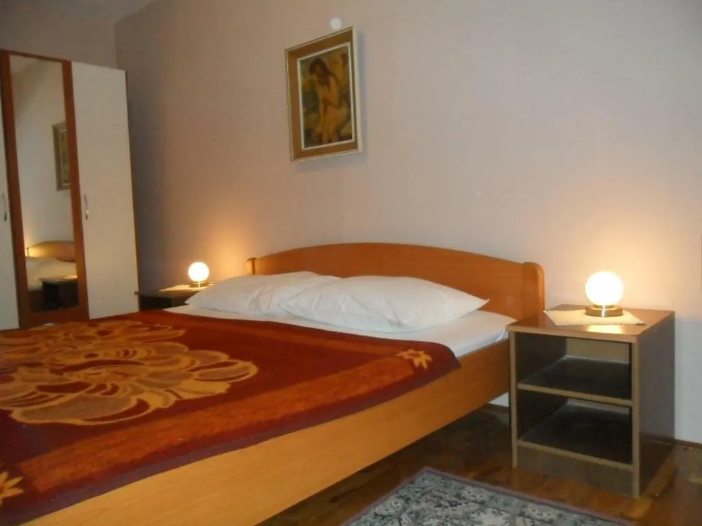 Apartment Apartmani Seebacher Krk Island Croatia